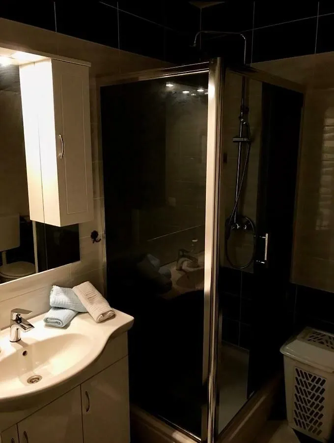 Mundial Apartments Njivice Croatie