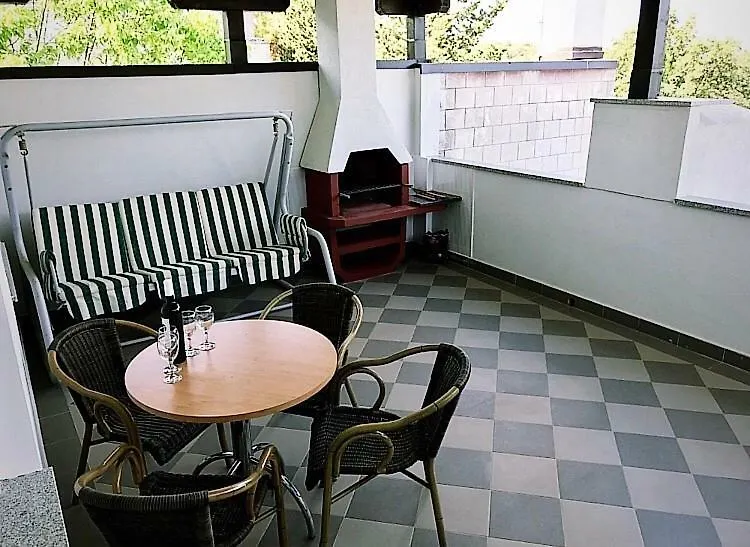 Mundial Apartments Njivice